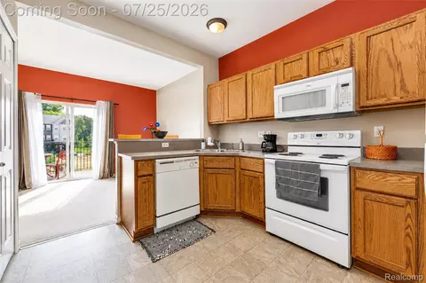 Kitchen - 2204 Knotty Pine Trl, Howell, MI 48855 photo 1 of 2