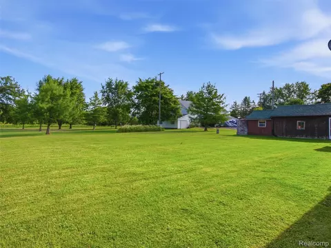 14656 Bryce Rd, Mussey, MI 48014 photo 2