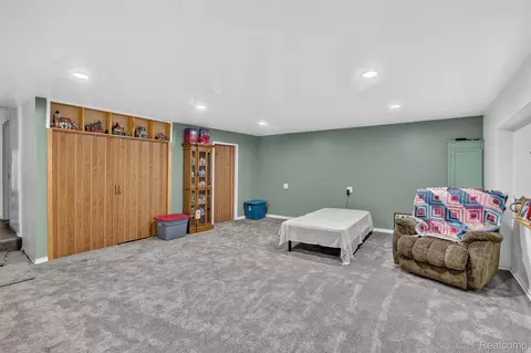 Bedroom - 4522 Red Fox Run, Lincoln, MI 48622 photo 4 of 4