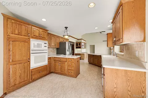 Kitchen - 10404 Saint John Dr, Algonac, MI 48001 photo 2 of 2