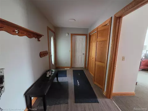 Entry Way - 2715 Cash Rd, Watertown, MI 48401 photo 1 of 6