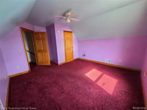 Bedroom - 2715 Cash Rd, Watertown, MI 48401 photo 4 of 9