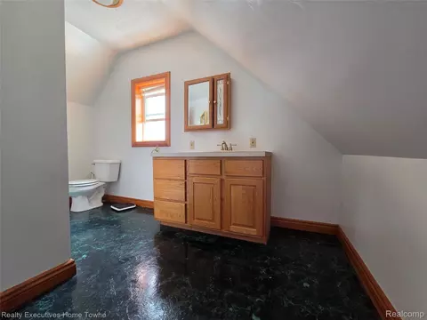 Bath - 2715 Cash Rd, Watertown, MI 48401 photo 3 of 5