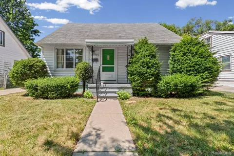 3035 Wolcott St, Ferndale, MI 48220