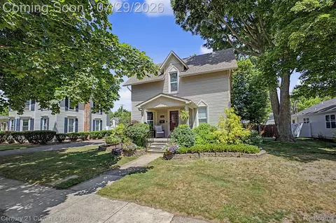 323 E Liberty St, South Lyon, MI 48178