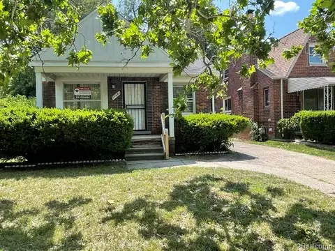 15886 Collingham Dr, Detroit, MI 48205