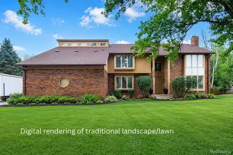 2509 Munster Rd, Rochester Hills, MI 48309