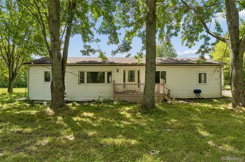 2362 Johnson Rd, Deerfield, MI 48461