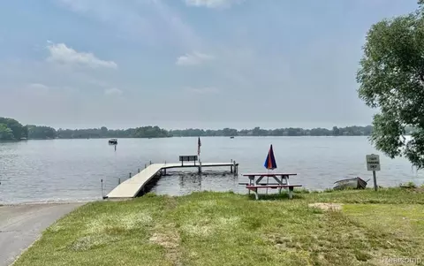 Other - 2605 Thornbrier Ct, Orion, MI 48360 photo 8 of 8
