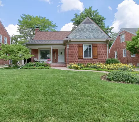 1910 Bonnieview Dr, Royal Oak, MI 48073
