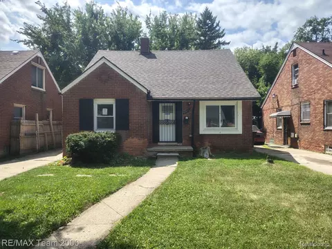 9071 Patton St, Detroit, MI 48228
