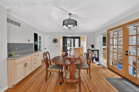 Dining - 1141 Springborrow Dr, Flint, MI 48532 photo 2 of 3