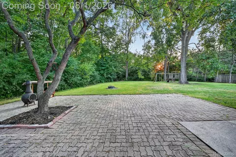 Other - 1141 Springborrow Dr, Flint, MI 48532 photo 22 of 23