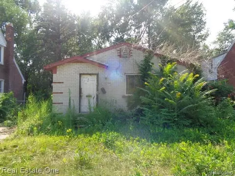 19417 Grandview St, Detroit, MI 48219