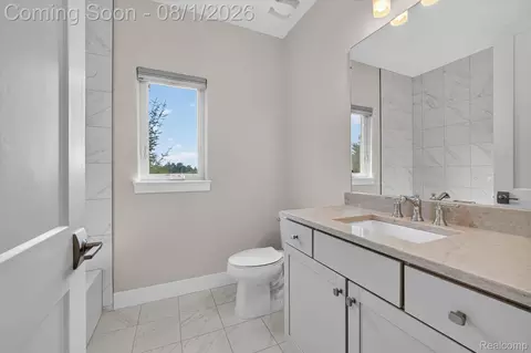 Bath - 7360 Venturi Dr, Washington, MI 48094 photo 1 of 8