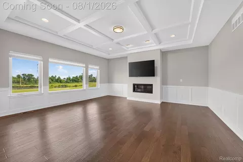 Living - 7360 Venturi Dr, Washington, MI 48094 photo 2 of 4