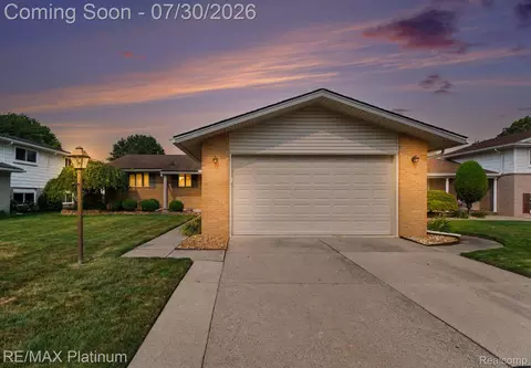 10882 Seavitt Dr, Allen Park, MI 48101