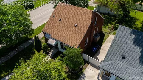 12801 Wormer, Redford, MI 48239