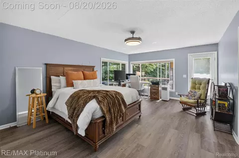 Bedroom - 2456 Chilson Rd, Genoa, MI 48843 photo 1 of 2