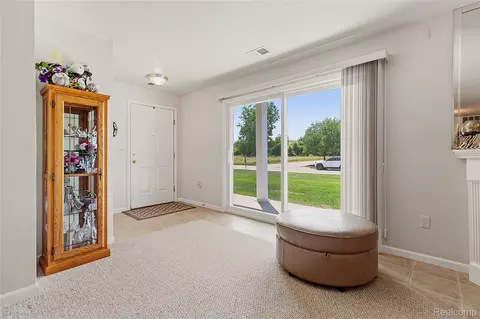 Entry Way - 45623 Gable Dr, Macomb, MI 48044 photo 2 of 2