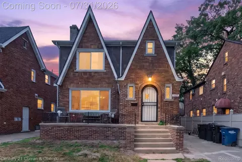 18019 Roselawn St, Detroit, MI 48221