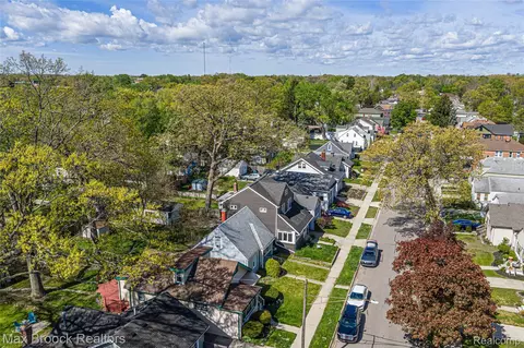 View/Area - 450 E Maplehurst St, Ferndale, MI 48220 photo 3 of 3