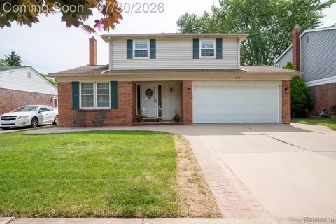 4897 Jackson St, Trenton, MI 48183