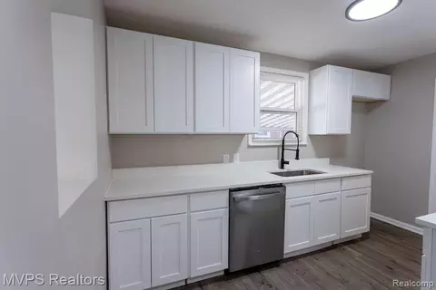 Kitchen - 21737 Mccormick St, Grosse Pointe, MI 48236 photo 1 of 1