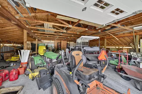000 Gillette, Flushing, MI 48433 photo 30
