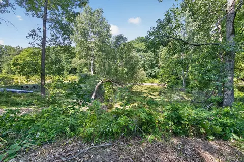 000 Gillette, Flushing, MI 48433 photo 14