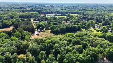 000 Gillette, Flushing, MI 48433 photo 22