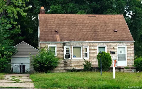 18660 Albert St, Detroit, MI 48219