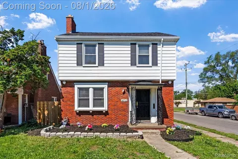 18715 Kentucky St, Detroit, MI 48221