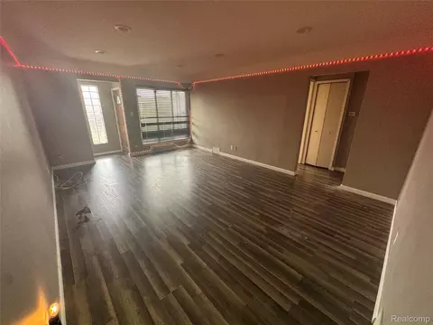 Living - 28653 Gilbert Dr, Warren, MI 48093 photo 2 of 2