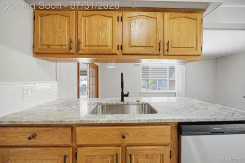 Kitchen - 32504 Wareham Dr, Warren, MI 48092 photo 1 of 5
