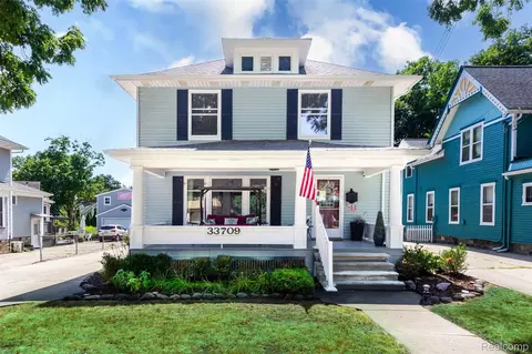 33709 Grand River Ave, Farmington, MI 48335