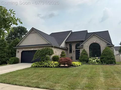 12067 Churchill Ave, Southgate, MI 48195