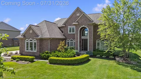 52131 Pierce Dr, Northville, MI 48167
