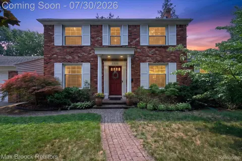 2735 Glenwood Rd, Royal Oak, MI 48073
