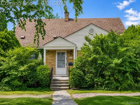 4306 Robinwood Ave, Royal Oak, MI 48073