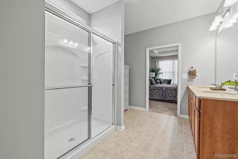 Entry Way - 4047 Brookside, Canton, MI 48188 photo 2 of 3