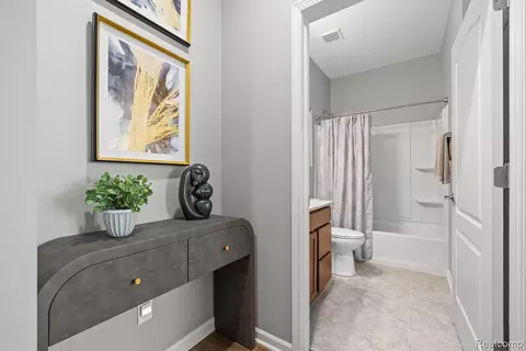 Entry Way - 4047 Brookside, Canton, MI 48188 photo 3 of 3