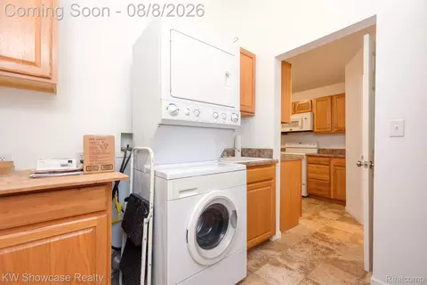 Other - 281 Broadway, Springfield, MI 48350 photo 9 of 16