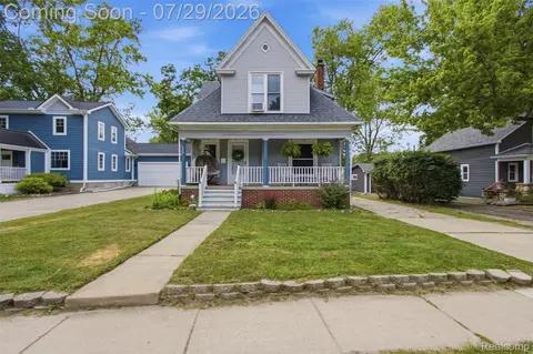 625 N Main St, Chelsea, MI 48118