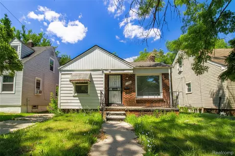 8863 Marlowe St, Detroit, MI 48228
