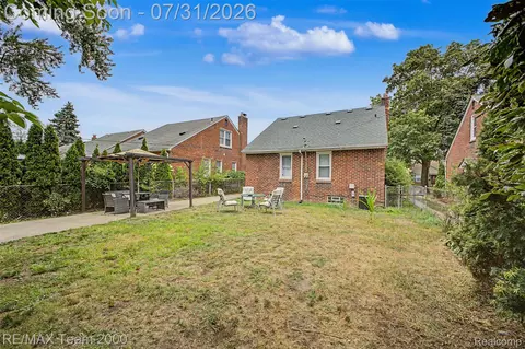 Exterior - 1817 Drexel St, Dearborn, MI 48128 photo 4 of 4