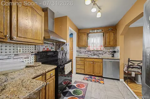 Kitchen - 1817 Drexel St, Dearborn, MI 48128 photo 2 of 4