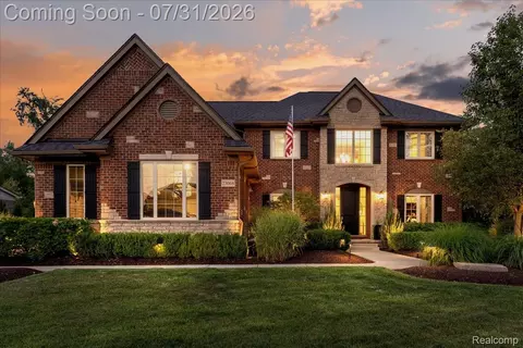 23068 Cyprus Dr, Lyon, MI 48167