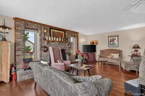 Living - 10454 E Bristol Rd, Davison, MI 48423 photo 1 of 3
