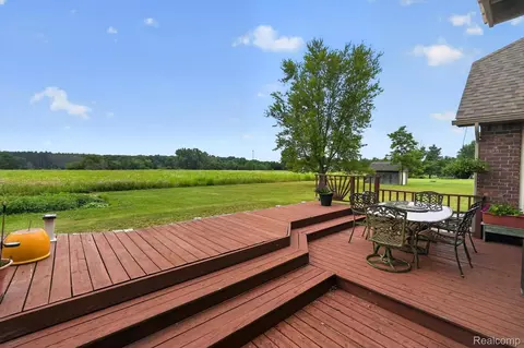 Exterior - 10454 E Bristol Rd, Davison, MI 48423 photo 7 of 12